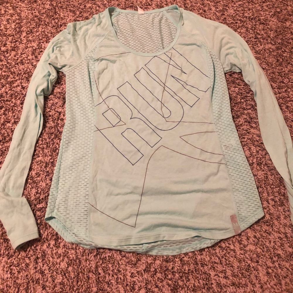 Long sleeve running top